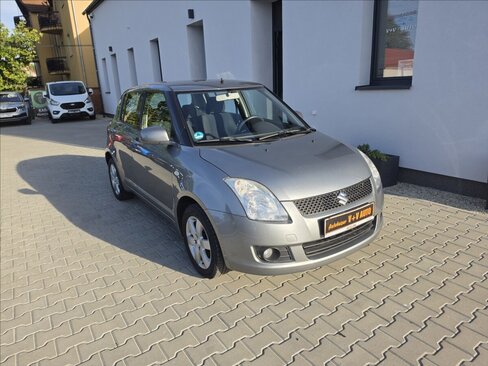 Suzuki Swift Hatchback 1,3 l 67 kw