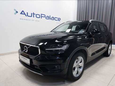 Volvo XC40 SUV / Terénní 2,0 l 182 kw