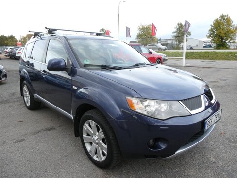Mitsubishi Outlander SUV / Terénní 2,4 l 125 kw