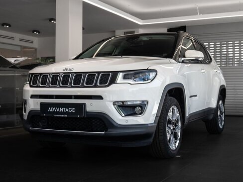 Jeep Compass SUV / Terénní 1,4 l 125 kw