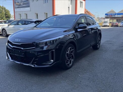 KIA XCeed CUV / Crossover 1,6 l 132 kw