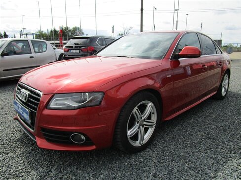 Audi A4 Sedan / Limuzína 3,2 l 195 kw
