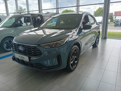 Ford Kuga SUV / Terénní 2,5 l 134 kw