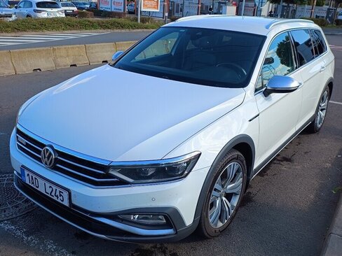 Volkswagen Passat Kombi 0,0 0