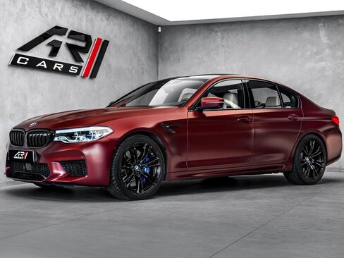 BMW M5 Sedan / Limuzína 4,4 l 441 kw