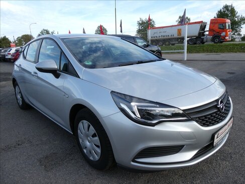 Opel Astra Hatchback 1,4 l 74 kw