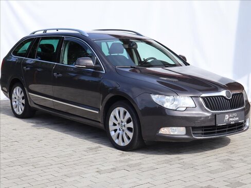 Škoda Superb Kombi 2,0 l 125 kw