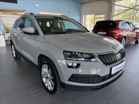 Škoda Karoq SUV / Terénní 2,0 l 110 kw
