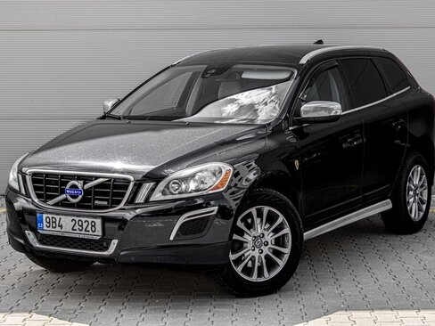 Volvo XC60 SUV / Terénní 2,4 l 206 kw