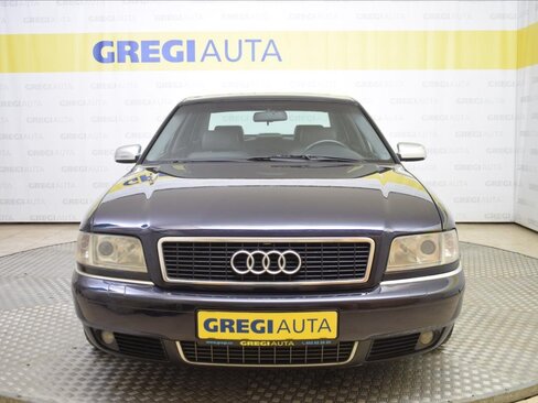 Audi S8 Sedan / Limuzína 4,2 l 265 kw