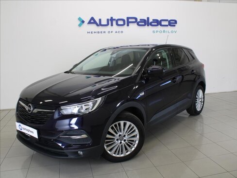 Opel Grandland X SUV / Terénní 1,2 l 96 kw