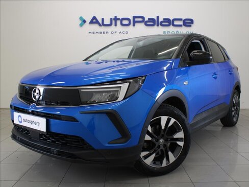 Opel Grandland SUV / Terénní 1,2 l 96 kw
