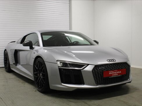 Audi R8 Kupé 5,2 l 449 kw