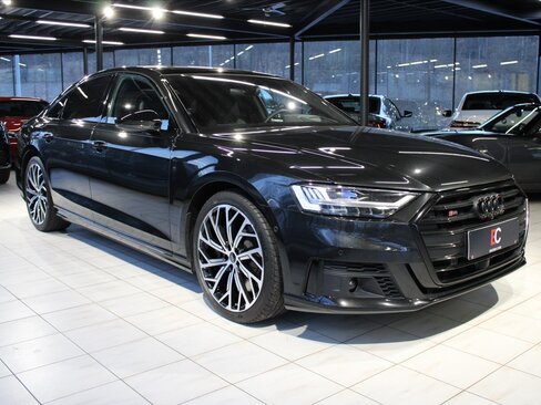 Audi S8 Ostatní 4,0 l 420 kw