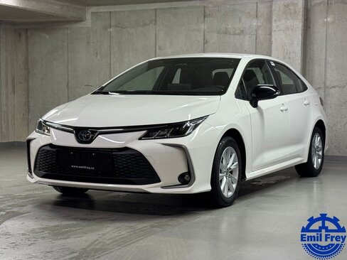 Toyota Corolla Sedan / Limuzína 1,8 l 103 kw