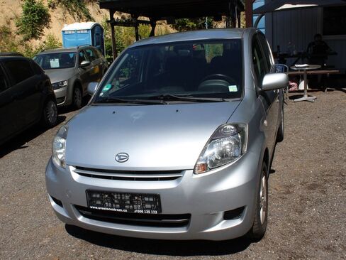 Daihatsu Sirion Hatchback 1,3 l 62 kw