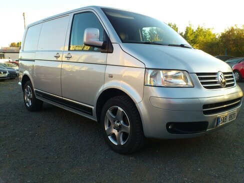 Volkswagen Transporter Skříň 1,9 l 75 kw
