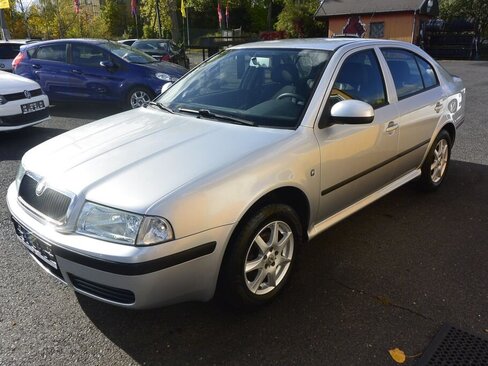 Škoda Octavia Liftback 1,6 l 75 kw
