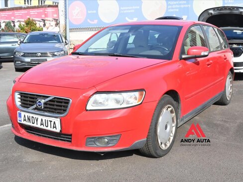 Volvo V50 Kombi 2,0 l 100 kw