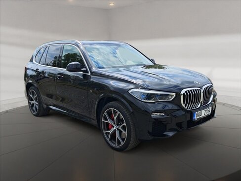 BMW X5 SUV / Terénní 3,0 l 250 kw