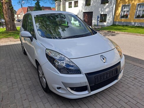 Renault Scénic Kombi 2,0 l 110 kw