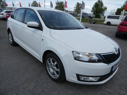 Škoda Rapid Hatchback 1,2 l 77 kw