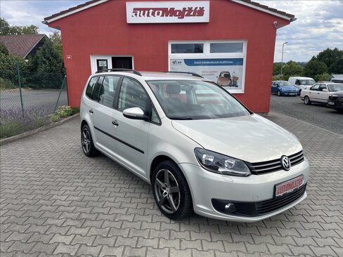 Volkswagen Touran MPV 2,0 l 103 kw