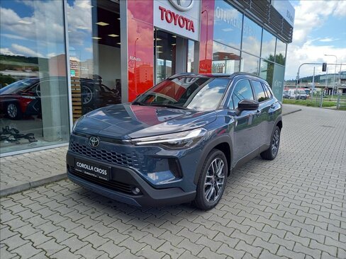 Toyota Corolla Cross SUV / Terénní 2,0 l 131 kw