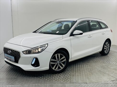 Hyundai i30 Kombi 1,6 l 81 kw