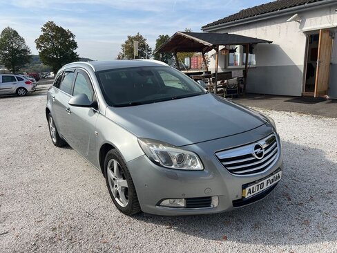 Opel Insignia Kombi 2,0 l 118 kw