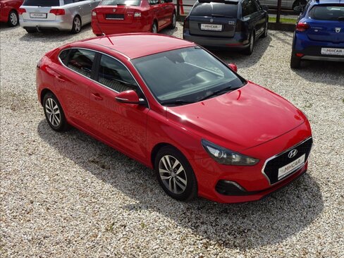 Hyundai i30 Hatchback 1,4 l 103 kw