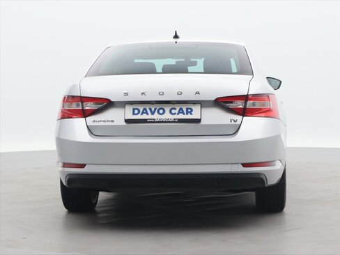 Škoda Superb Liftback 1,4 l 160 kw