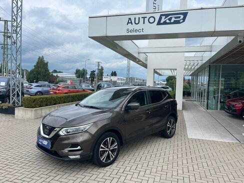 Nissan Qashqai SUV / Terénní 1,2 l 85 kw