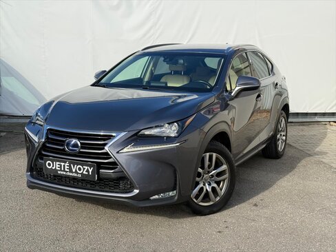 Lexus NX 300h SUV / Terénní 2,5 l 114 kw