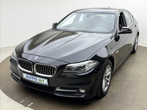 BMW Řada 5 Sedan / Limuzína 2,0 l 140 kw