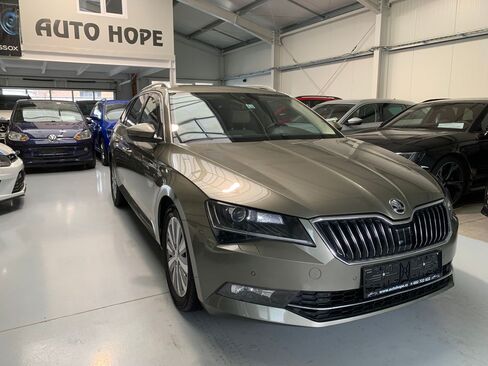 Škoda Superb Kombi 2,0 l 140 kw