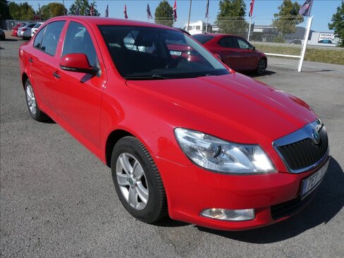 Škoda Octavia Sedan / Limuzína 1,2 l 77 kw