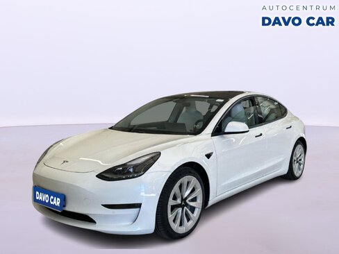 Tesla Model 3 Sedan / Limuzína 0,0 340 kw