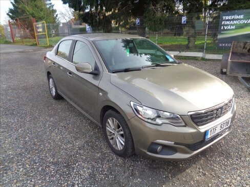 Peugeot 301 Sedan / Limuzína 1,6 l 73 kw