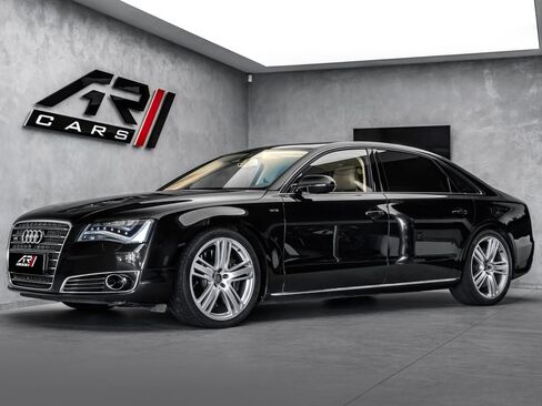 Audi A8 Sedan / Limuzína 6,3 l 368 kw