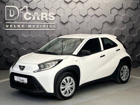 Toyota Aygo Hatchback 998,0 53 kw