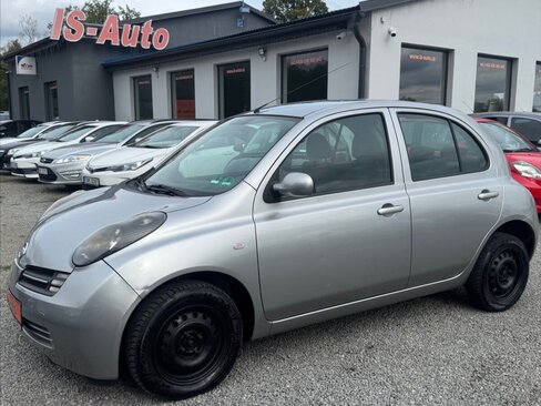 Nissan Micra Hatchback 1,2 l 48 kw