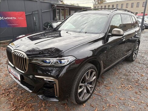 BMW X7 SUV / Terénní 3,0 l 294 kw
