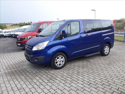 Ford Tourneo Custom Kombi 2,2 l 114 kw