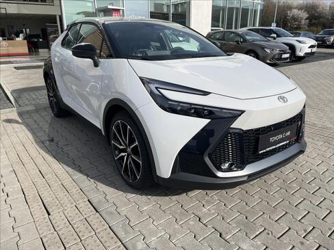 Toyota C-HR Hatchback 2,0 l 112 kw