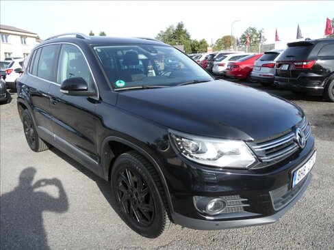 Volkswagen Tiguan SUV / Terénní 2,0 l 130 kw