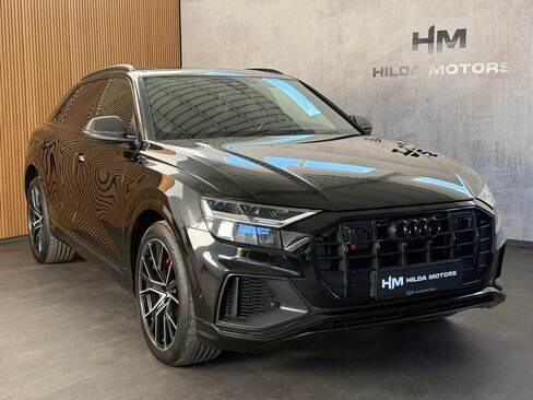 Audi SQ8 SUV / Terénní 4,0 l 373 kw