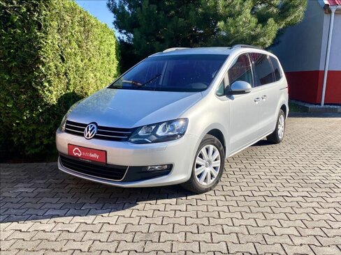 Volkswagen Sharan MPV 2,0 l 103 kw