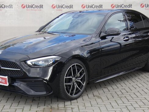 Mercedes-Benz Třídy C Sedan / Limuzína 1,5 l 150 kw