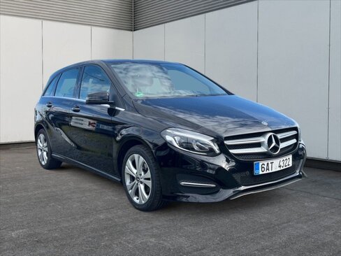Mercedes-Benz Třídy B Kombi 1,5 l 80 kw
